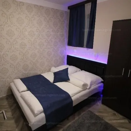 Downtown Heart Apartement 布达佩斯